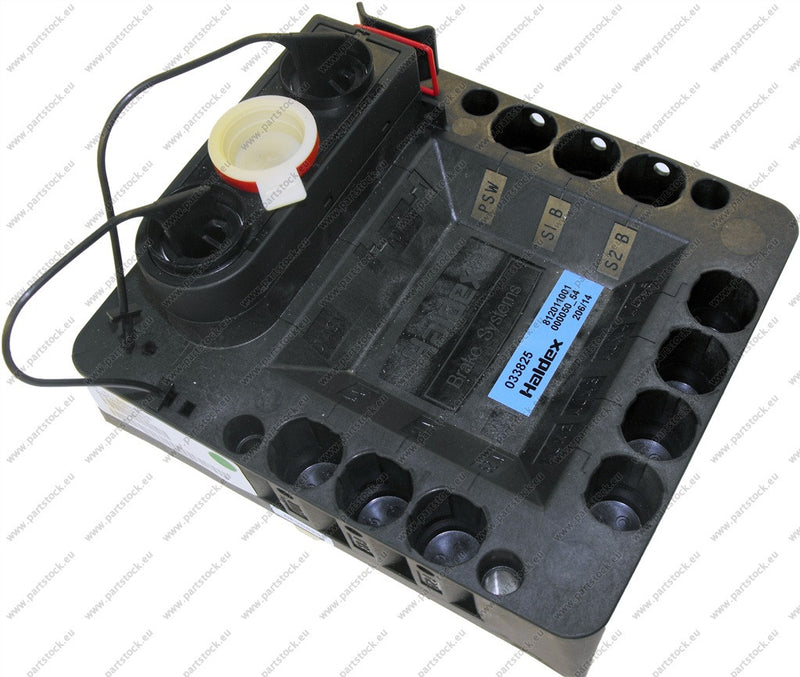 Haldex Electronic Control Unit (ECU), EBS EB+ 24V; no. of sensors: 4; COLAS compatible; 3M slave (1M); 5 aux 950800203